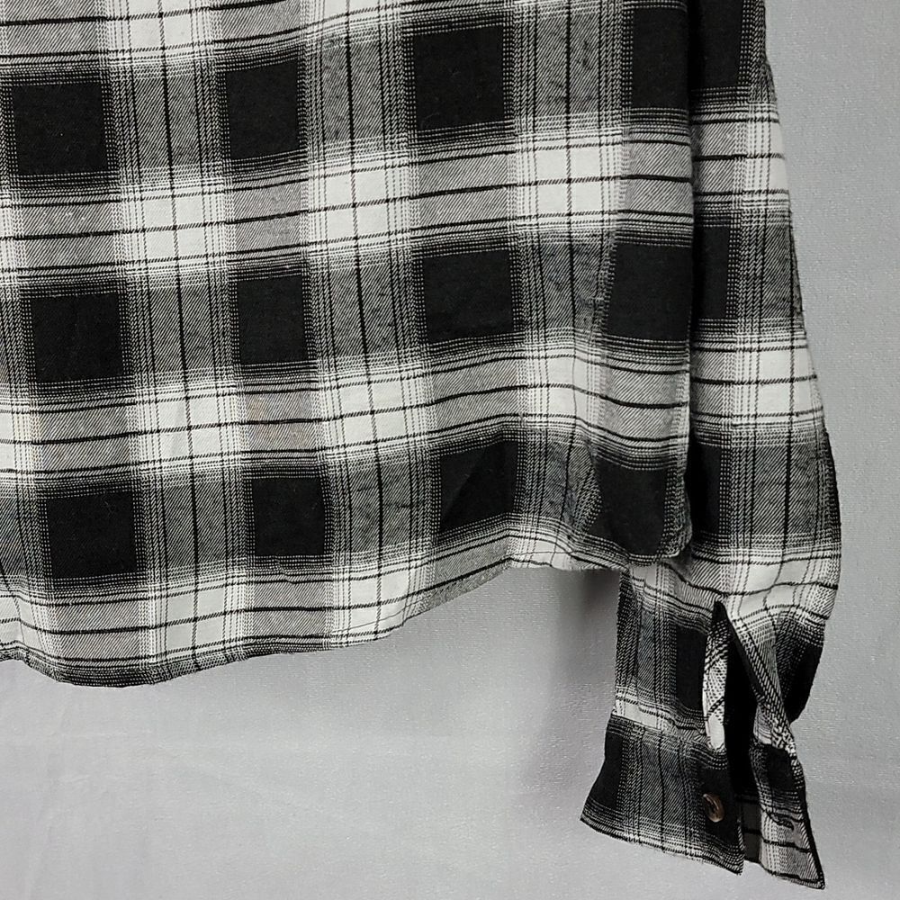 🖤5/$20🖤  SHEIN.. oversized plaid flannel top.. - Picture 10 of 12